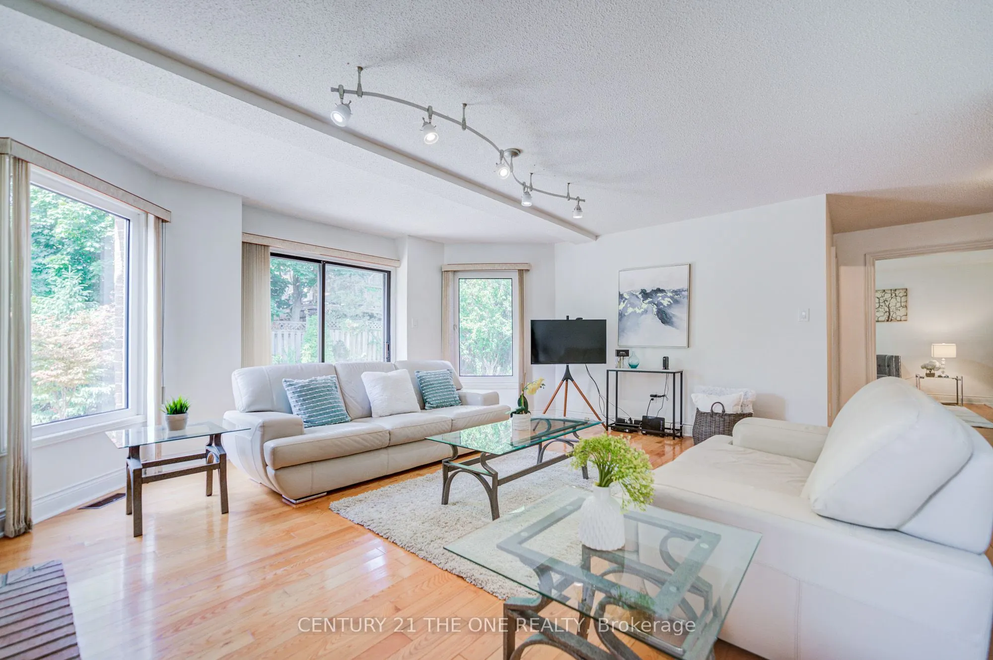 35 Ambleside Crescent