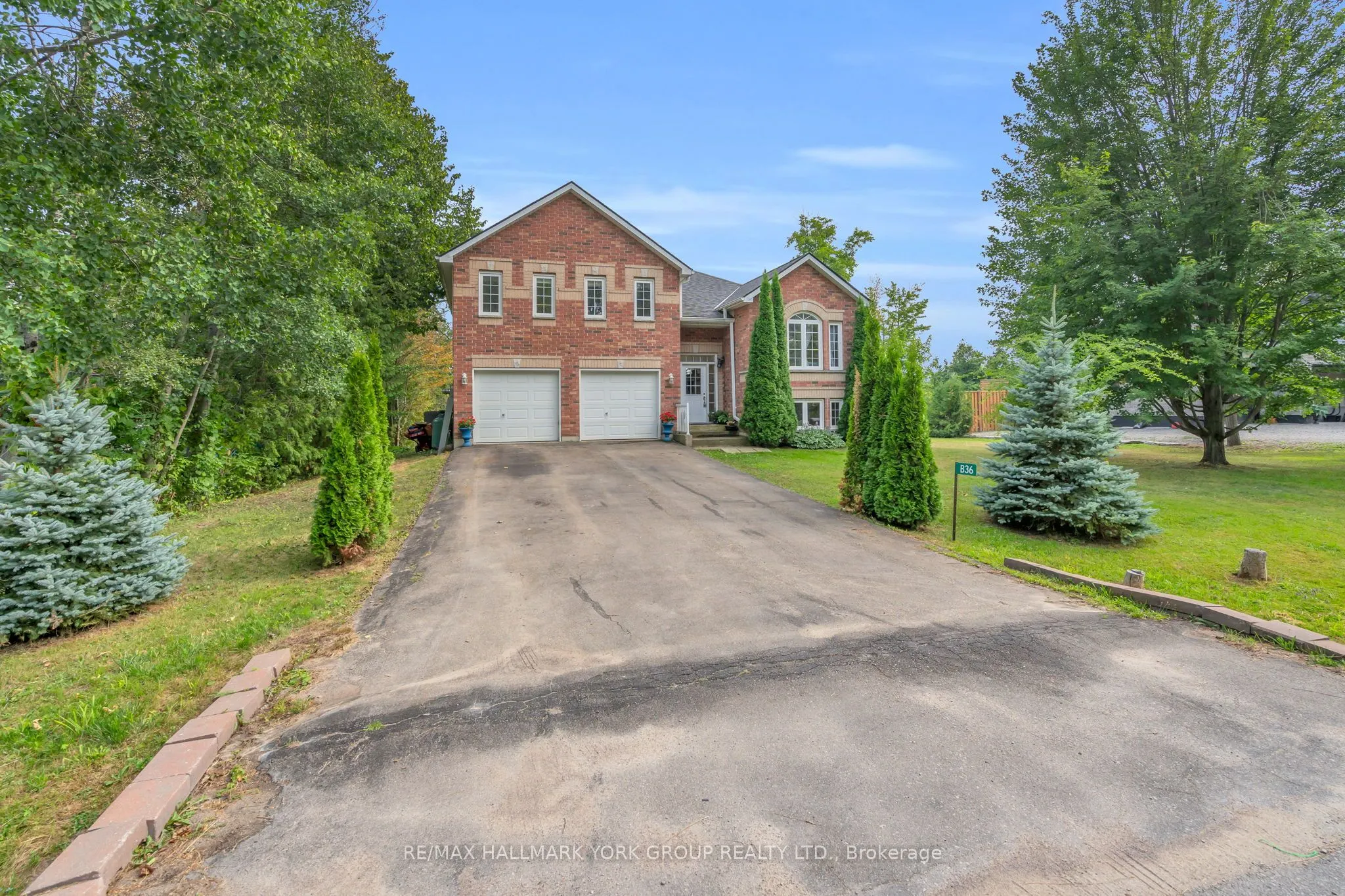 36 Ball Avenue E