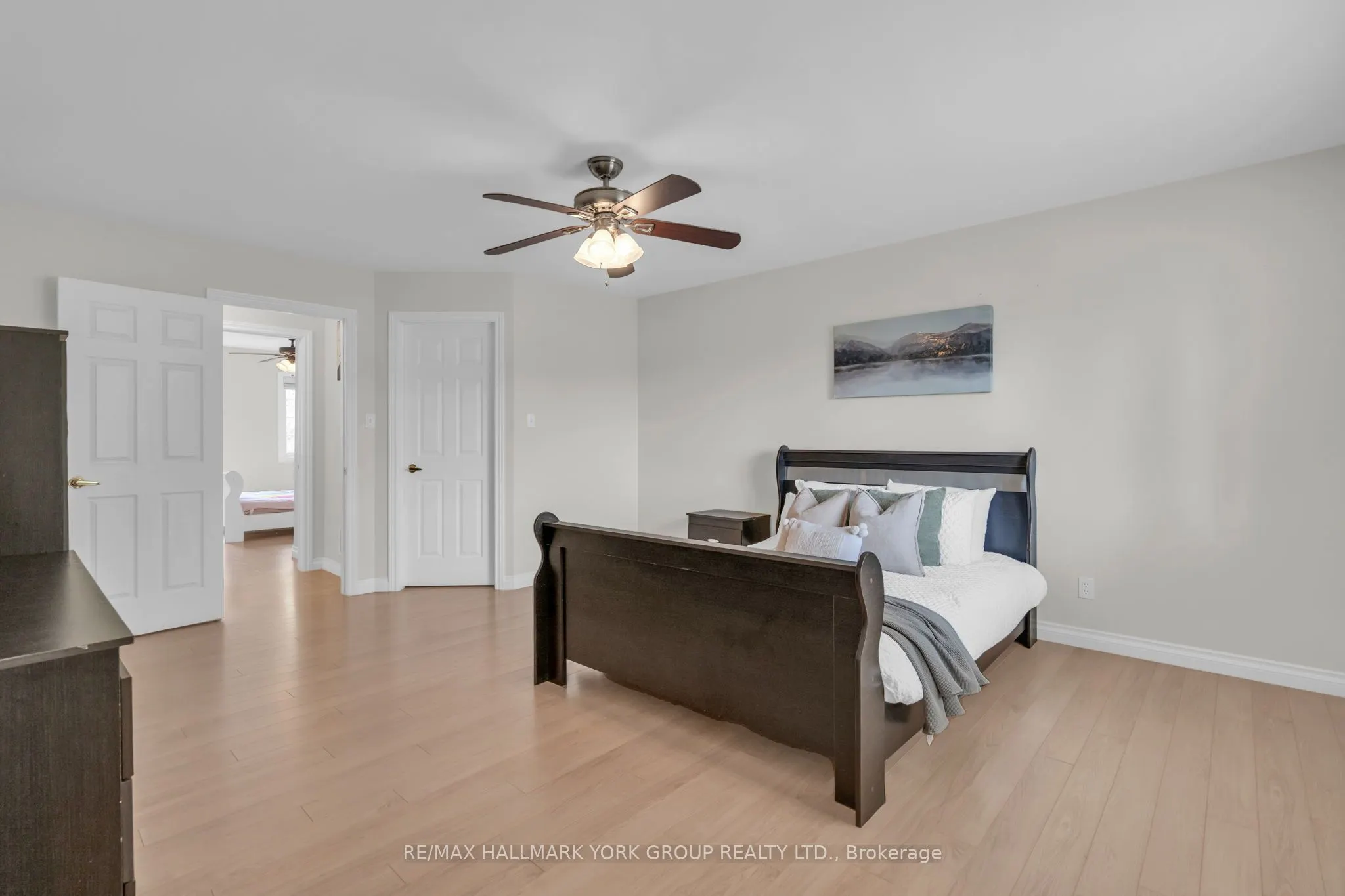 36 Ball Avenue E
