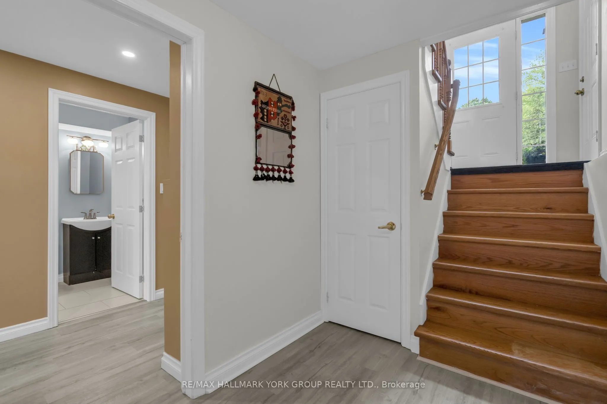 36 Ball Avenue E