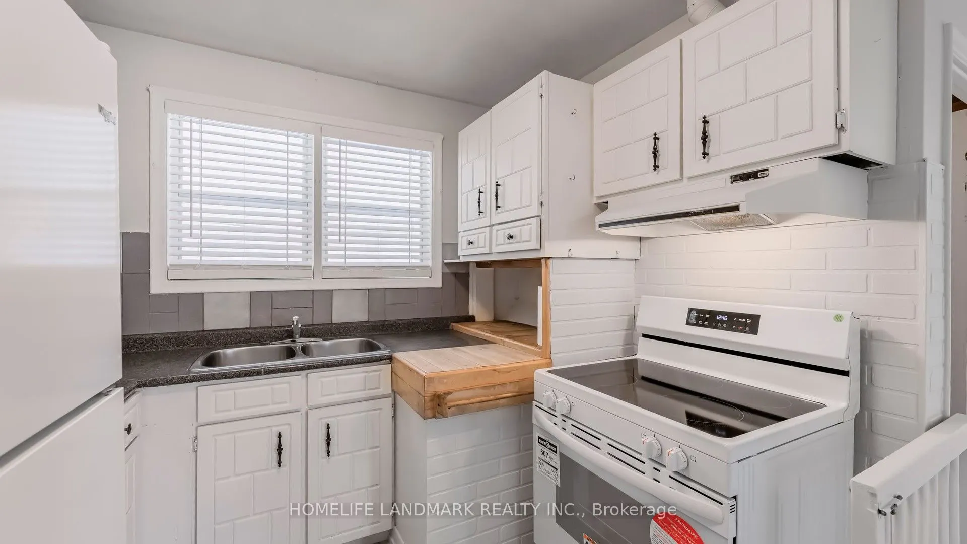 424 Bonita Crescent
