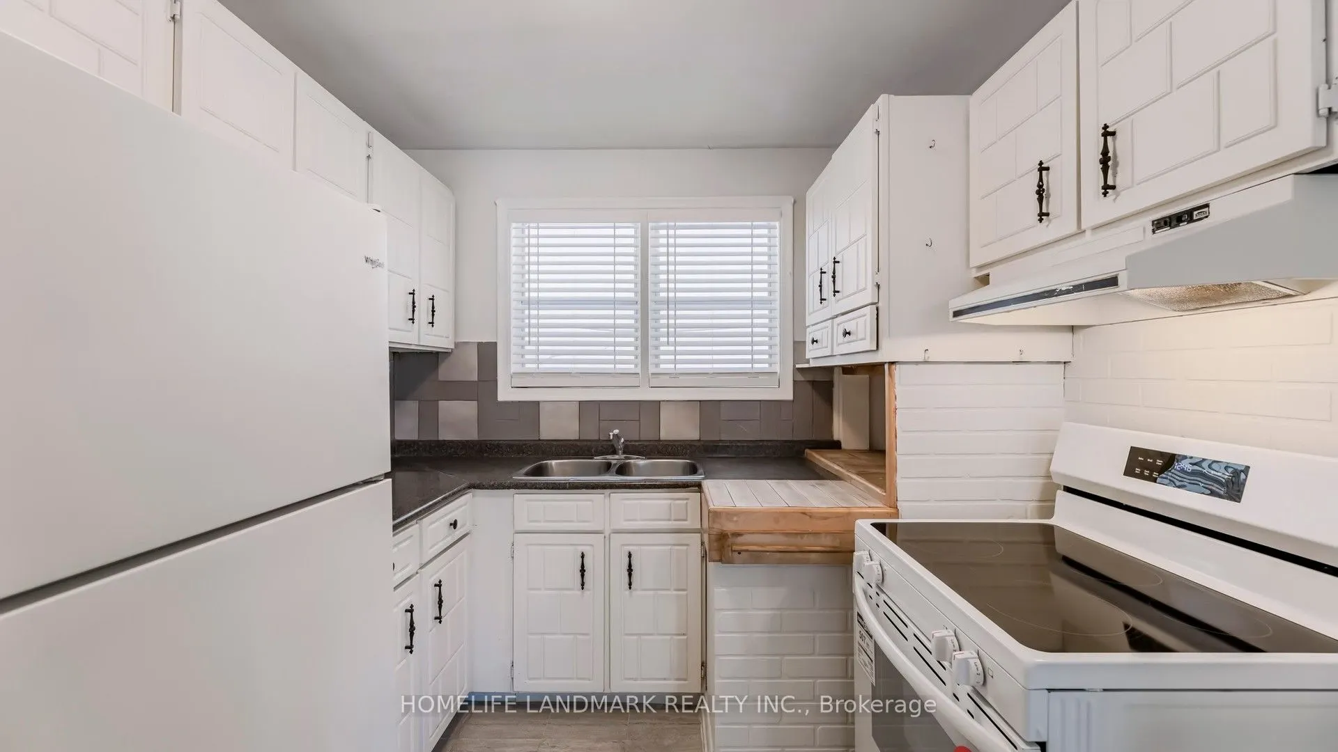 424 Bonita Crescent