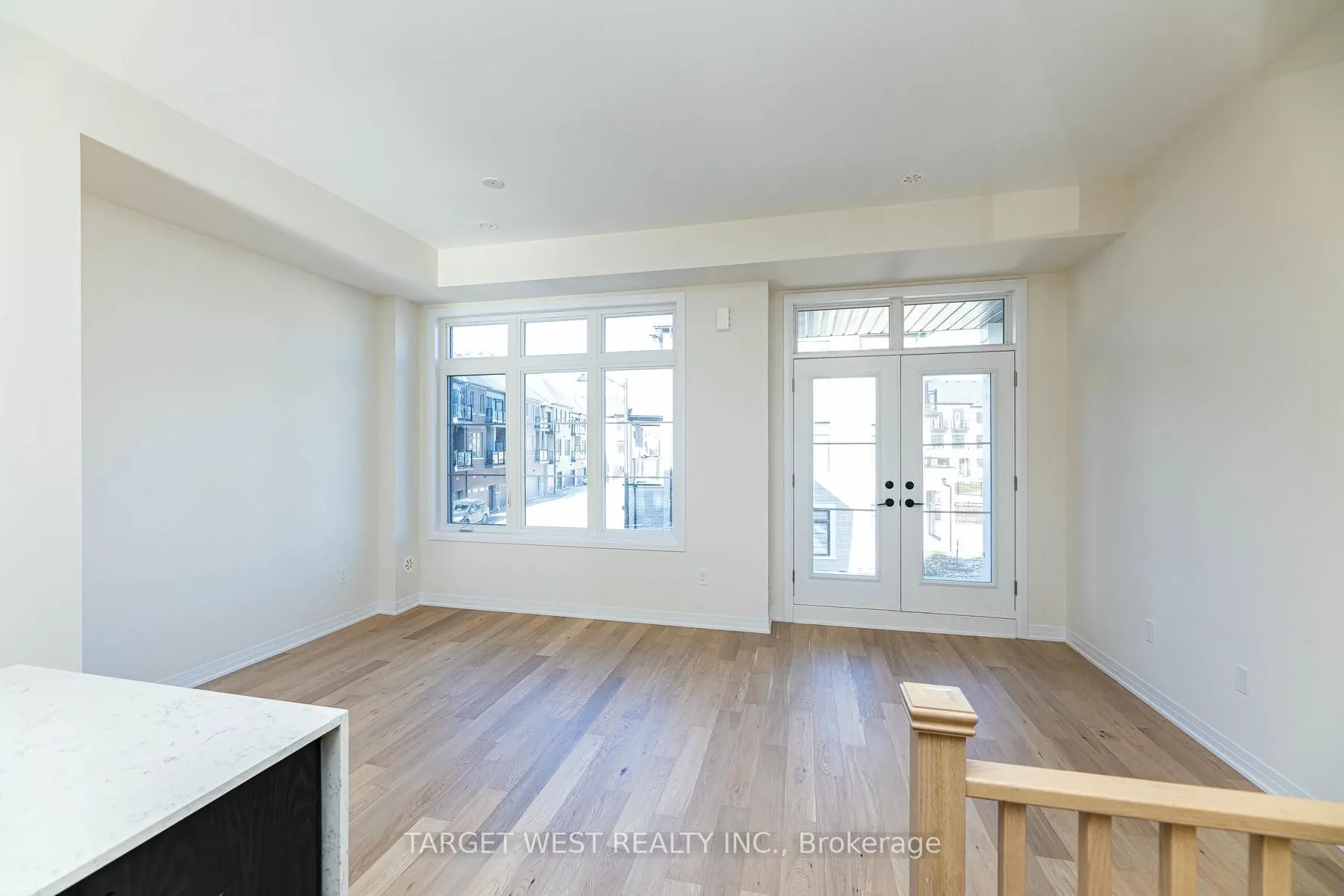 23 Archambault Way