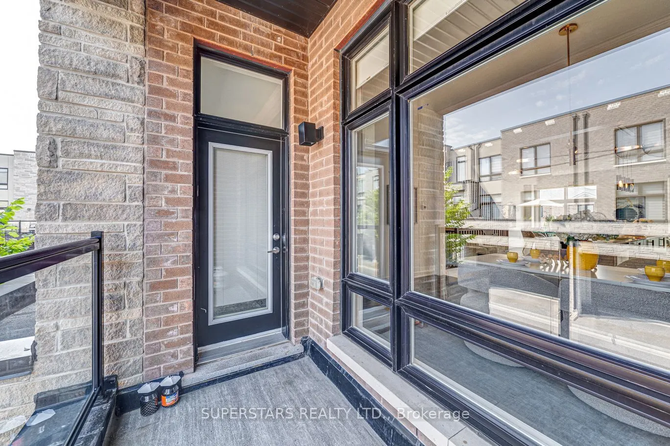9 Benoit Street