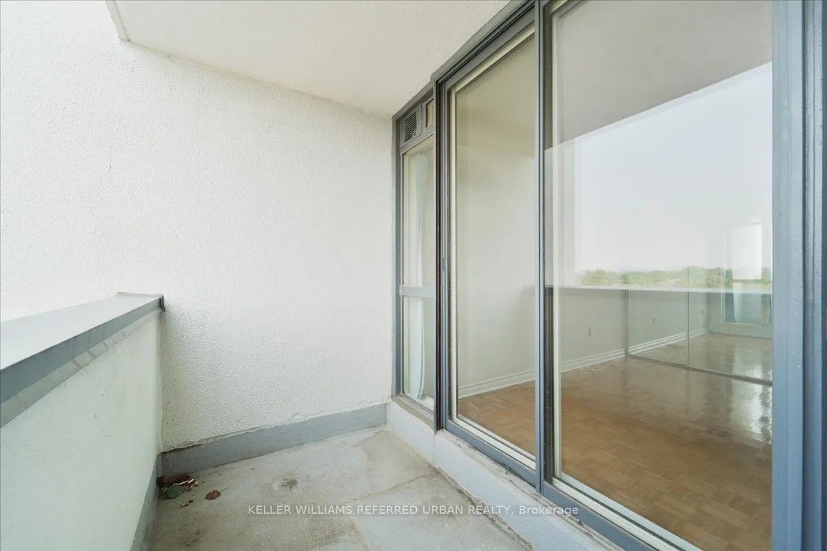 333 Clark Avenue W, #504