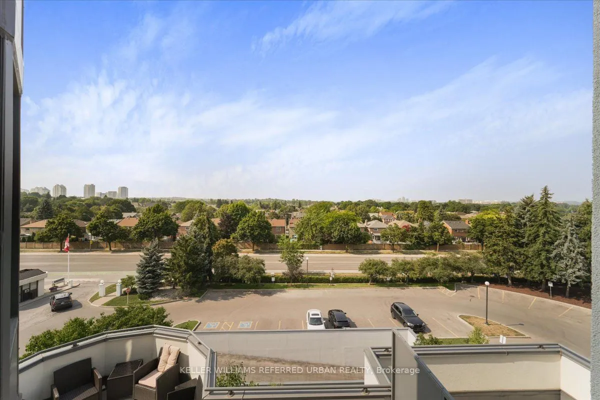 333 Clark Avenue W, #504