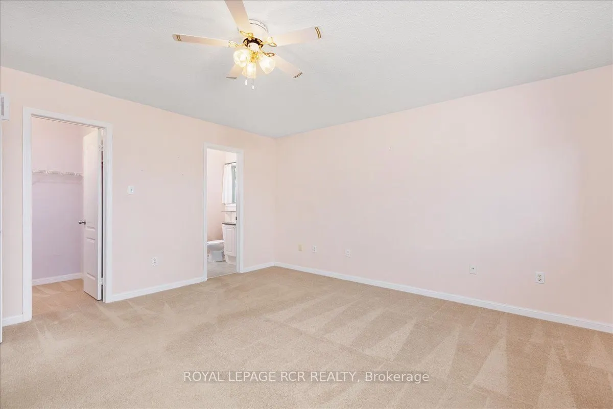131 Mainprize Crescent