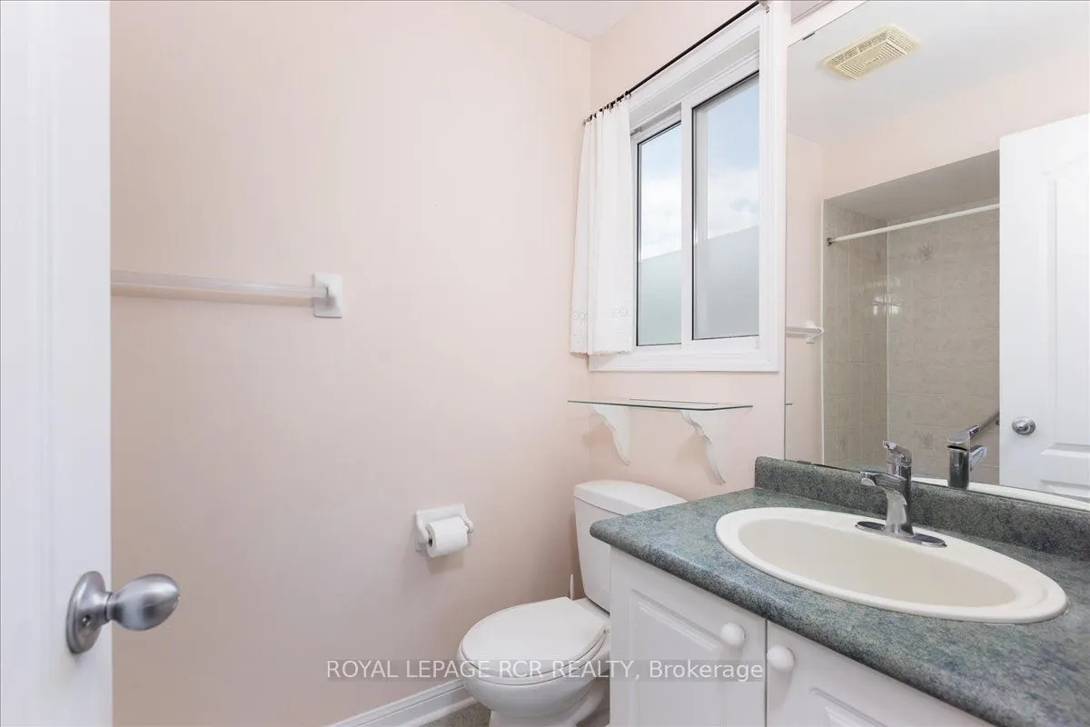 131 Mainprize Crescent