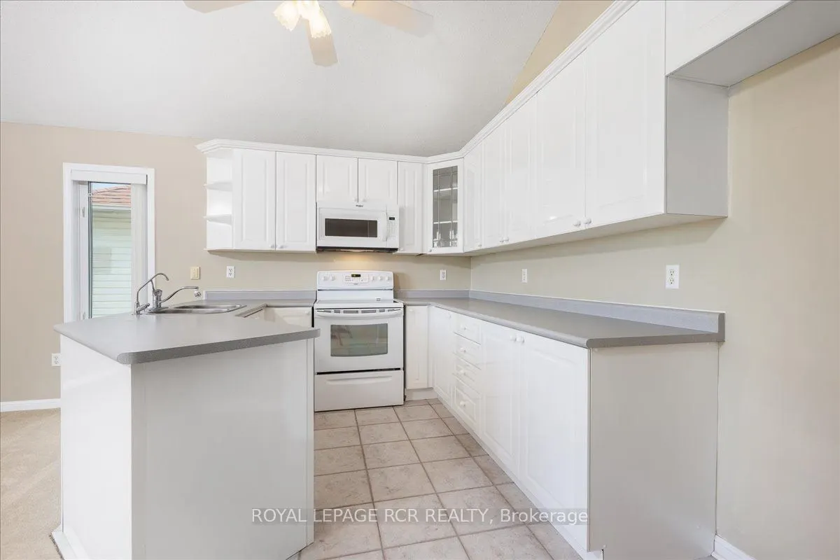 131 Mainprize Crescent