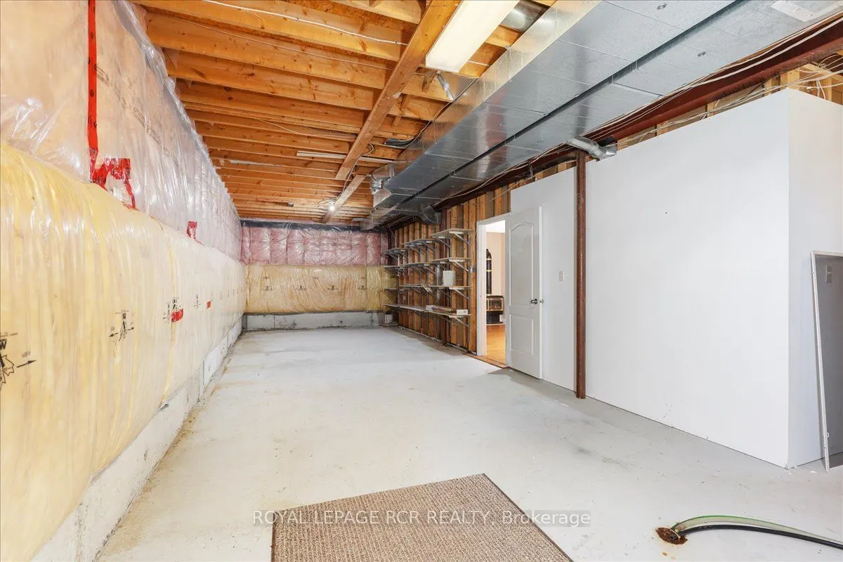 131 Mainprize Crescent