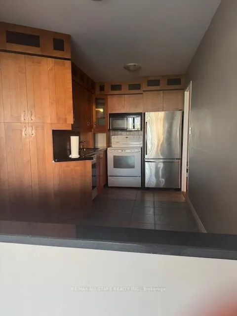 70 Baif Boulevard, #808