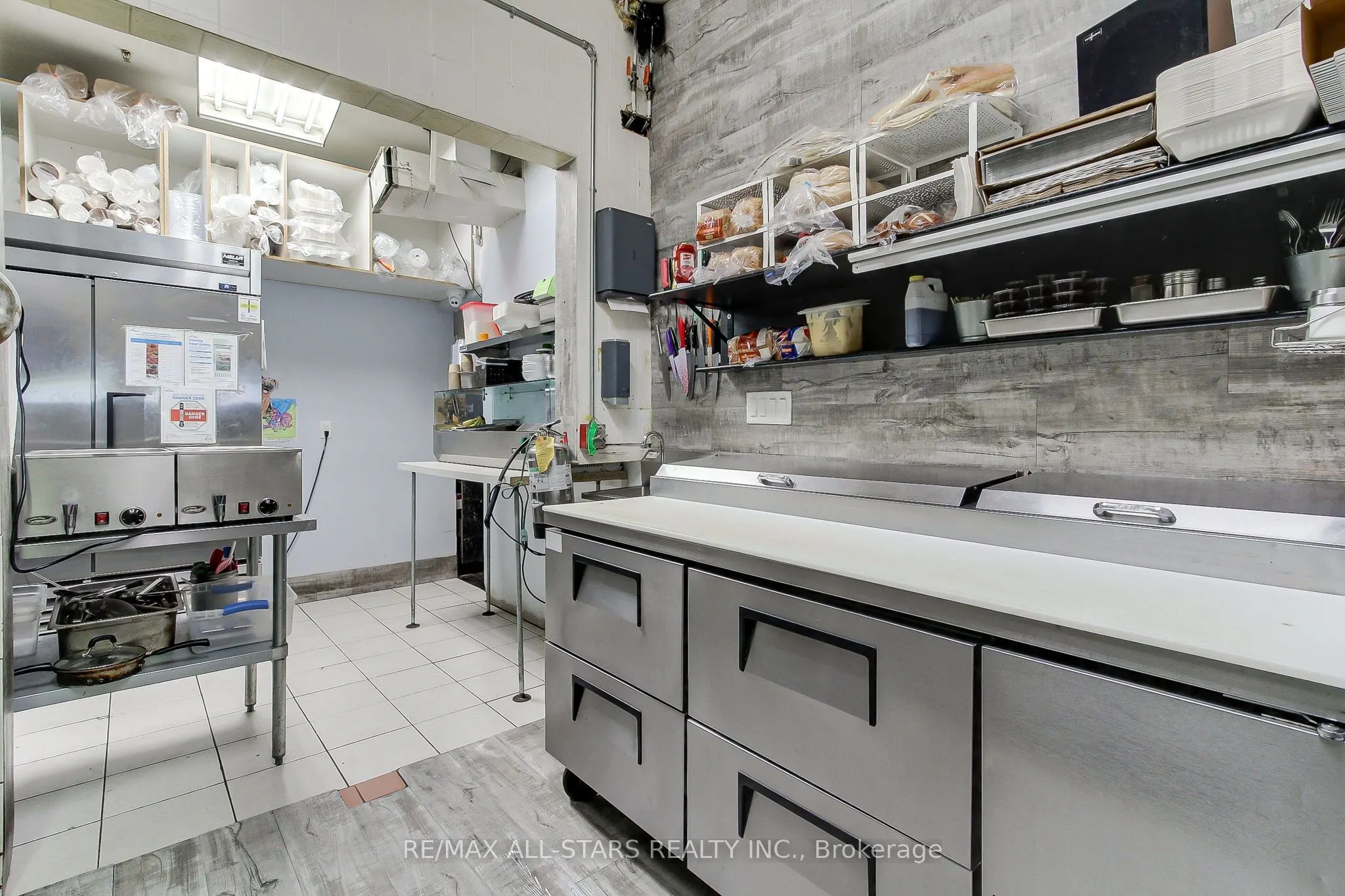 320 Harry Walker Parkway, #1