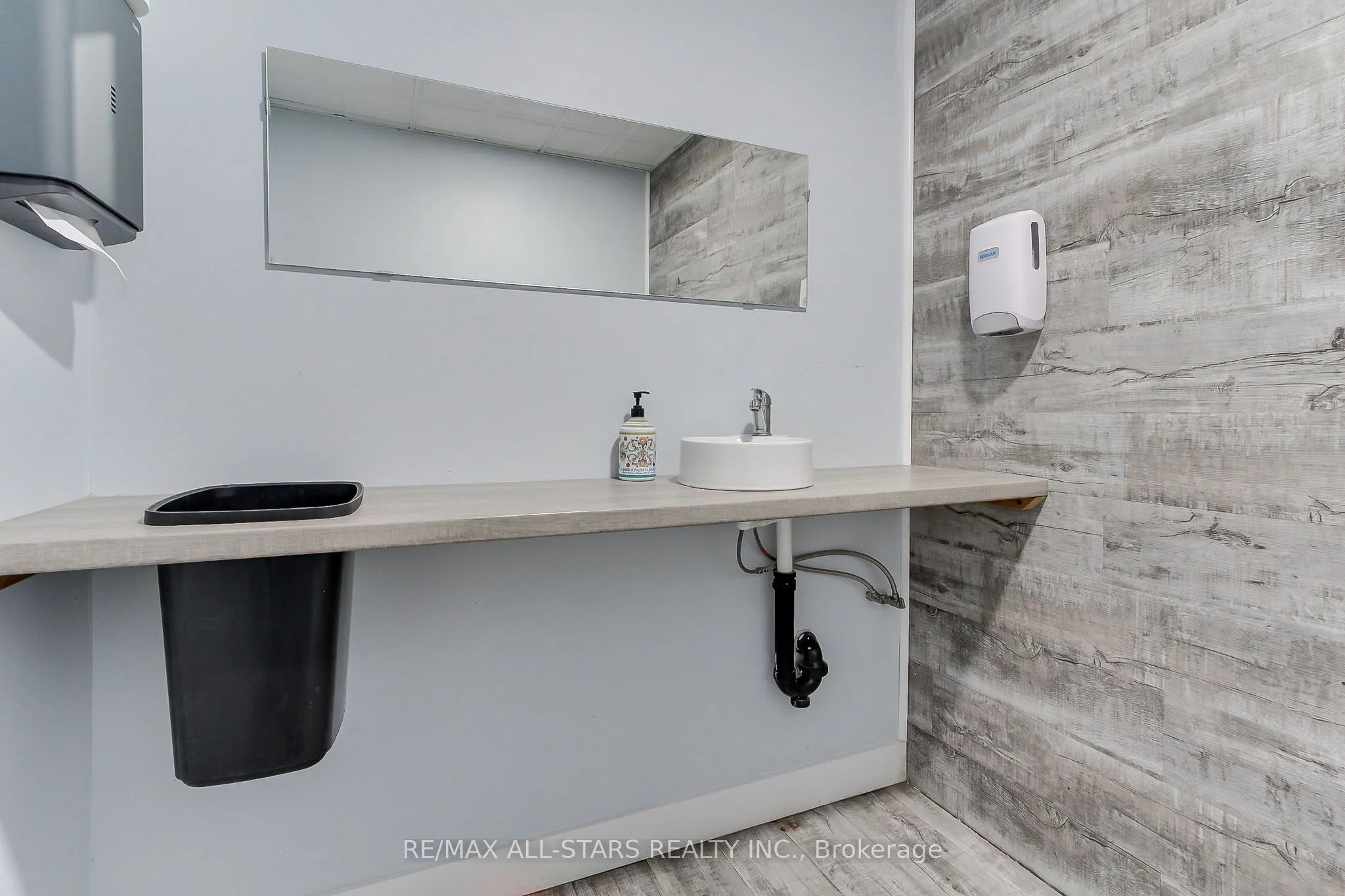 320 Harry Walker Parkway, #1