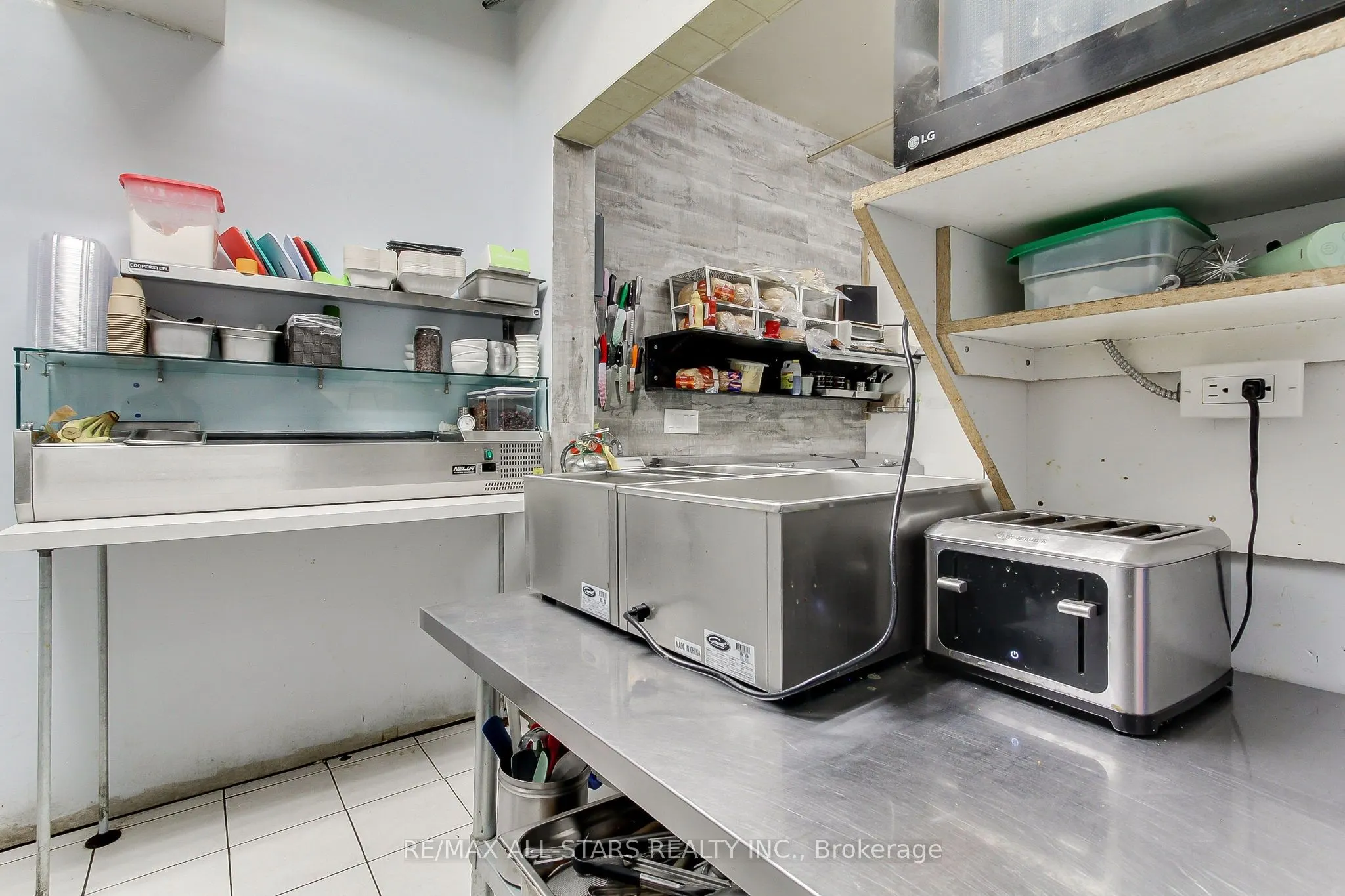 320 Harry Walker Parkway, #1