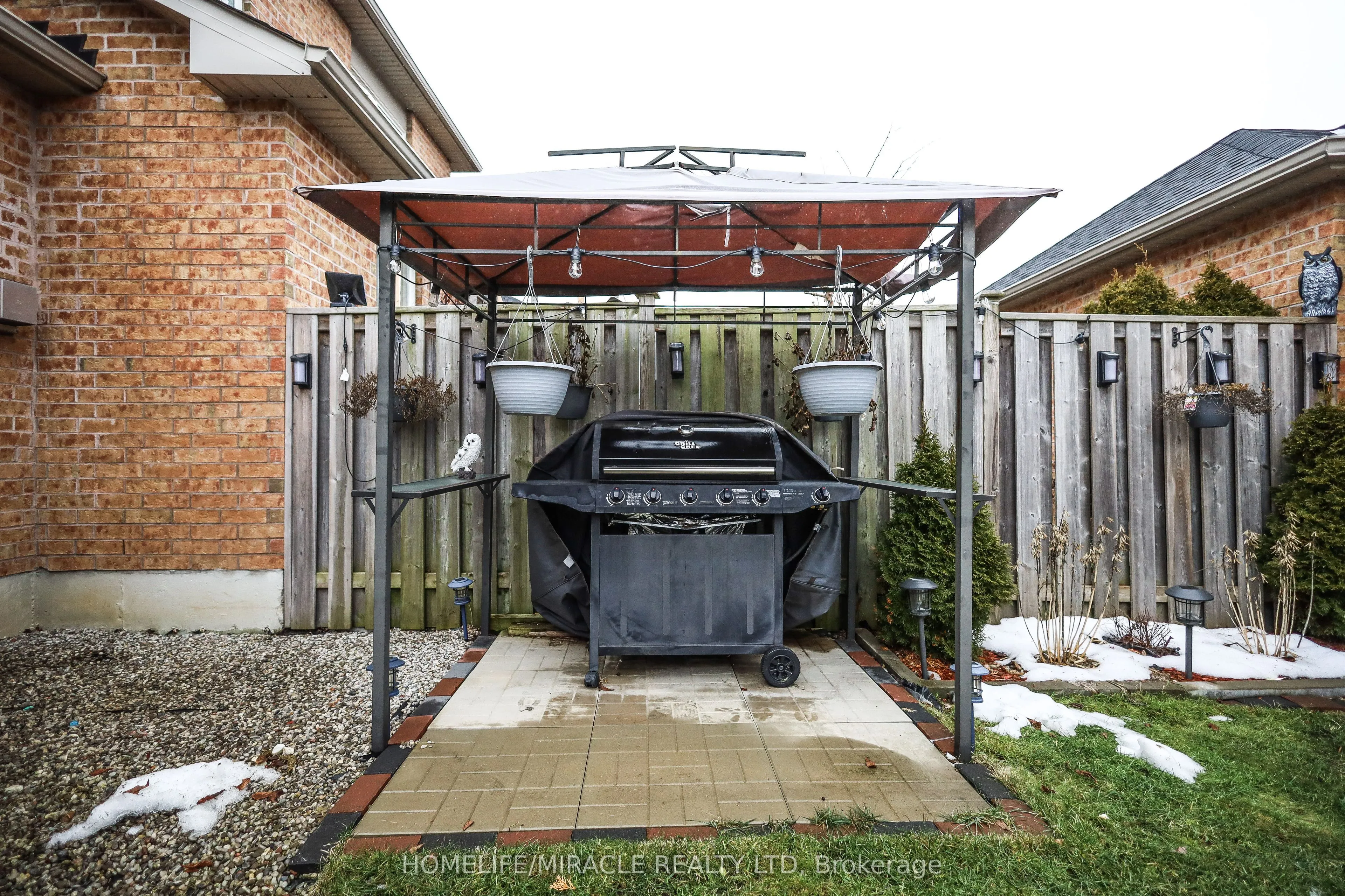 73 Andriana Crescent