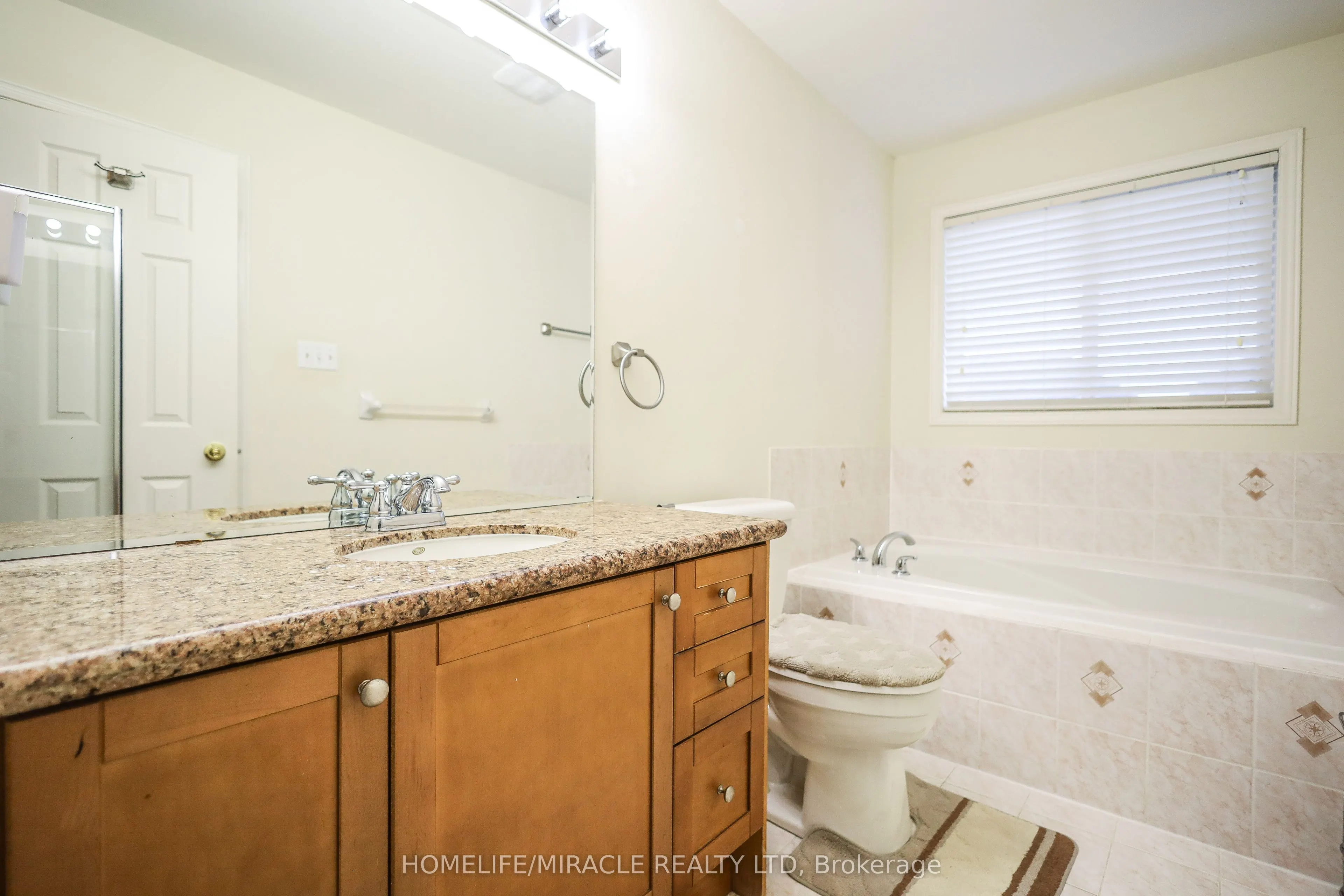 73 Andriana Crescent