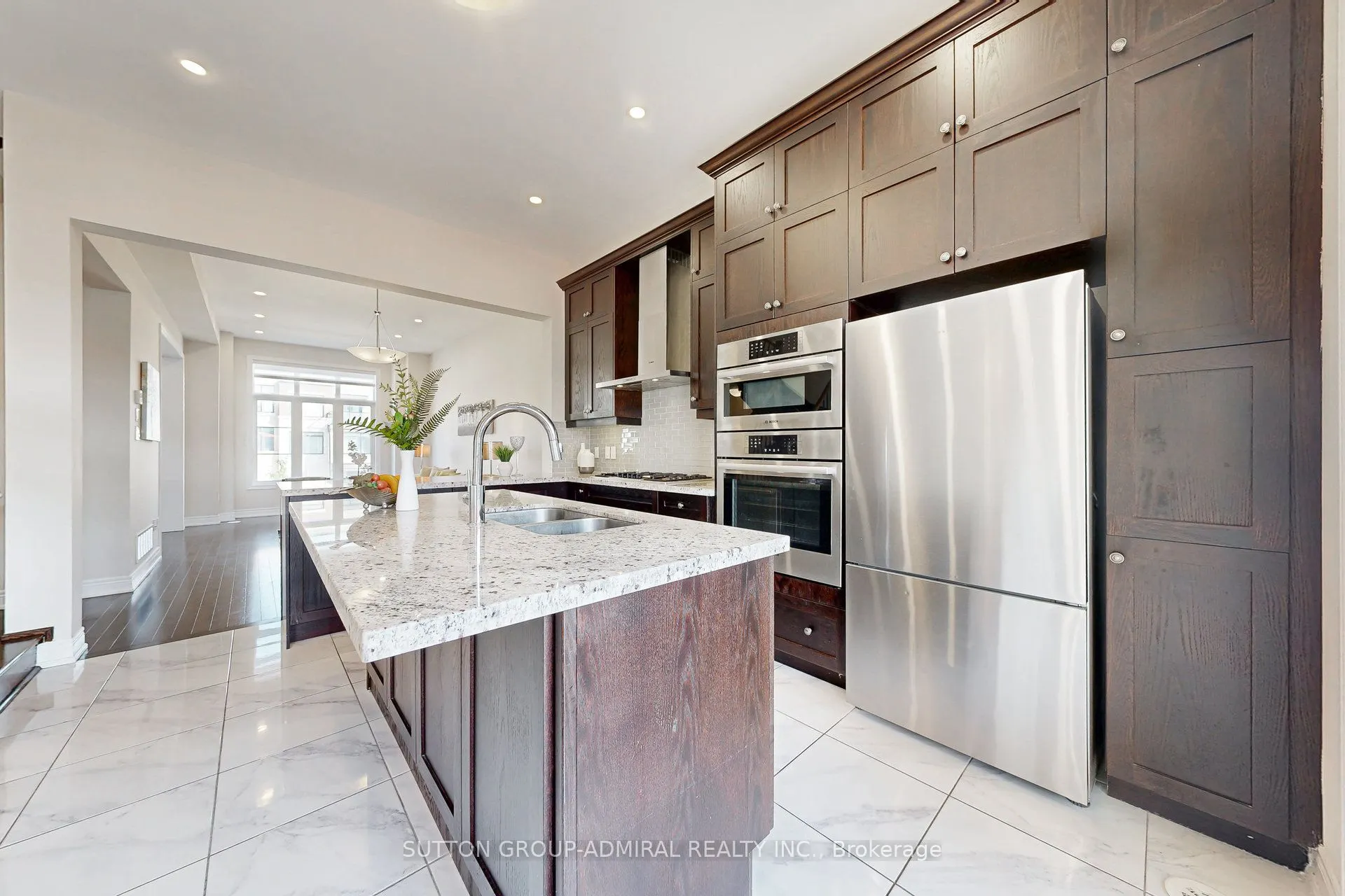 597 Marc Santi Boulevard