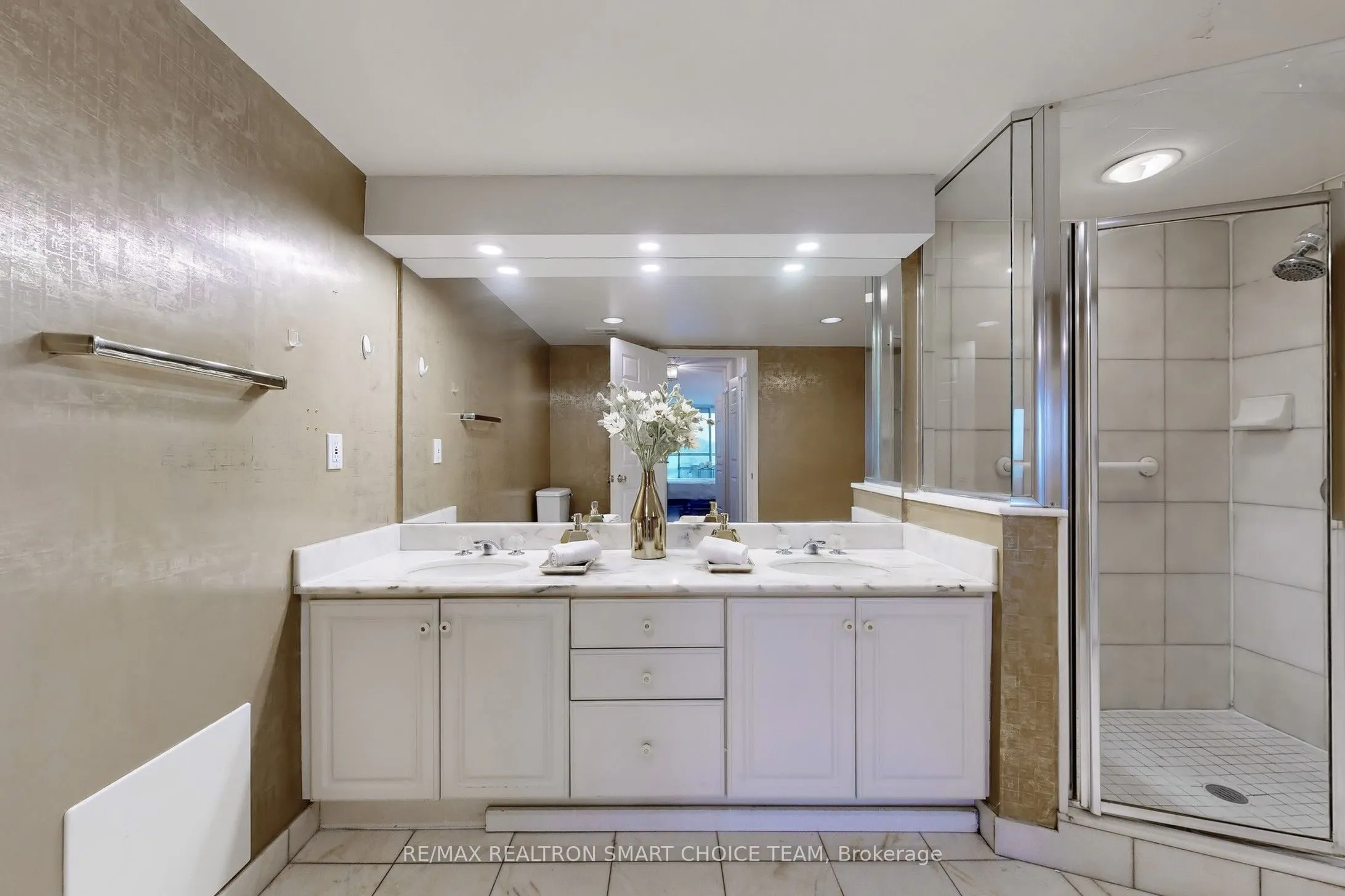 610 Bullock Drive, #514