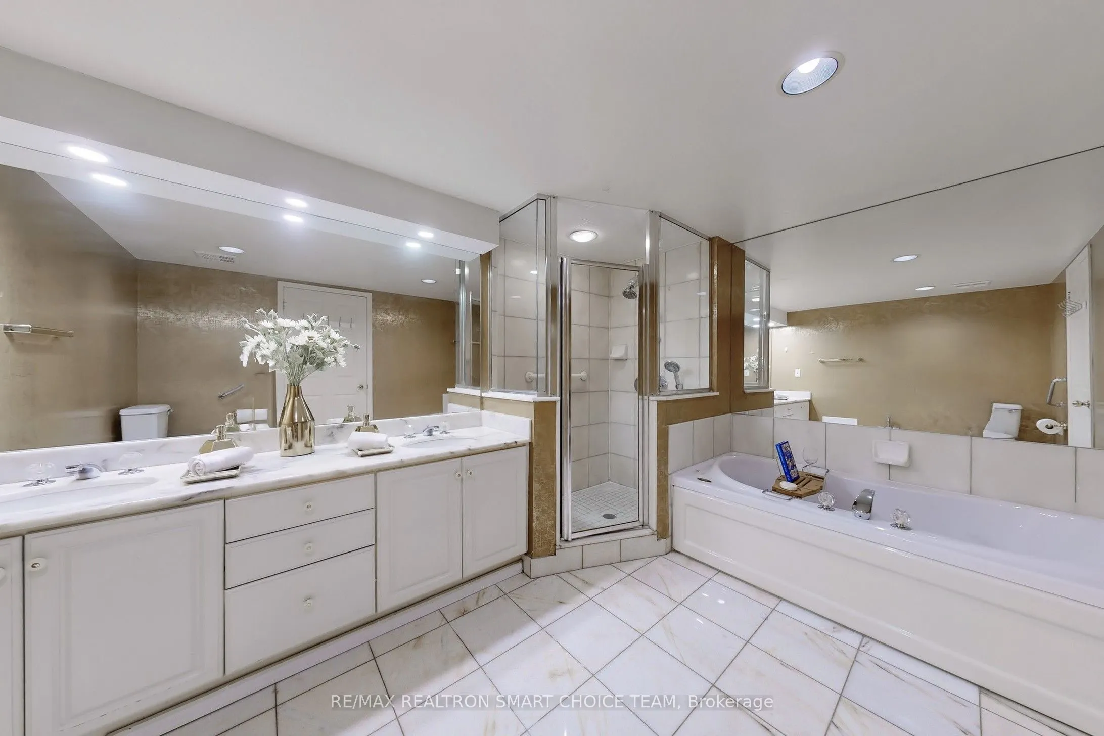 610 Bullock Drive, #514