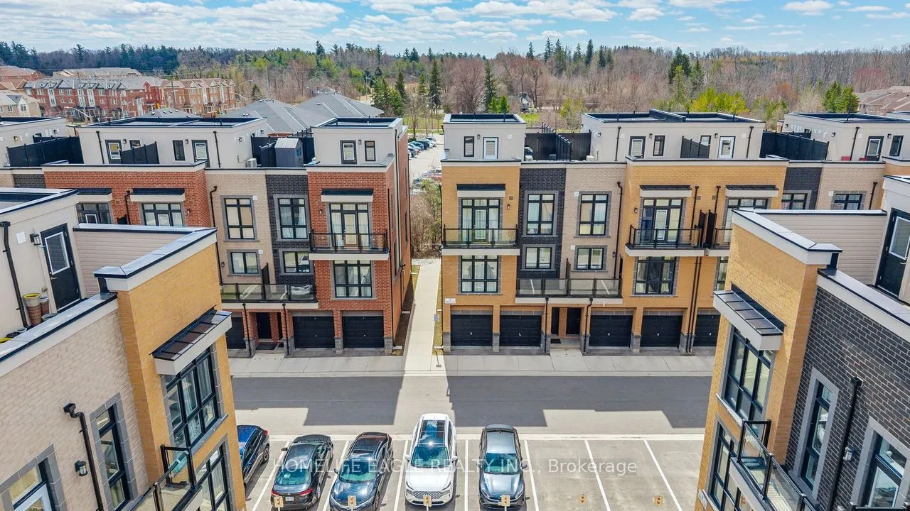 7 Phelps Lane, #16