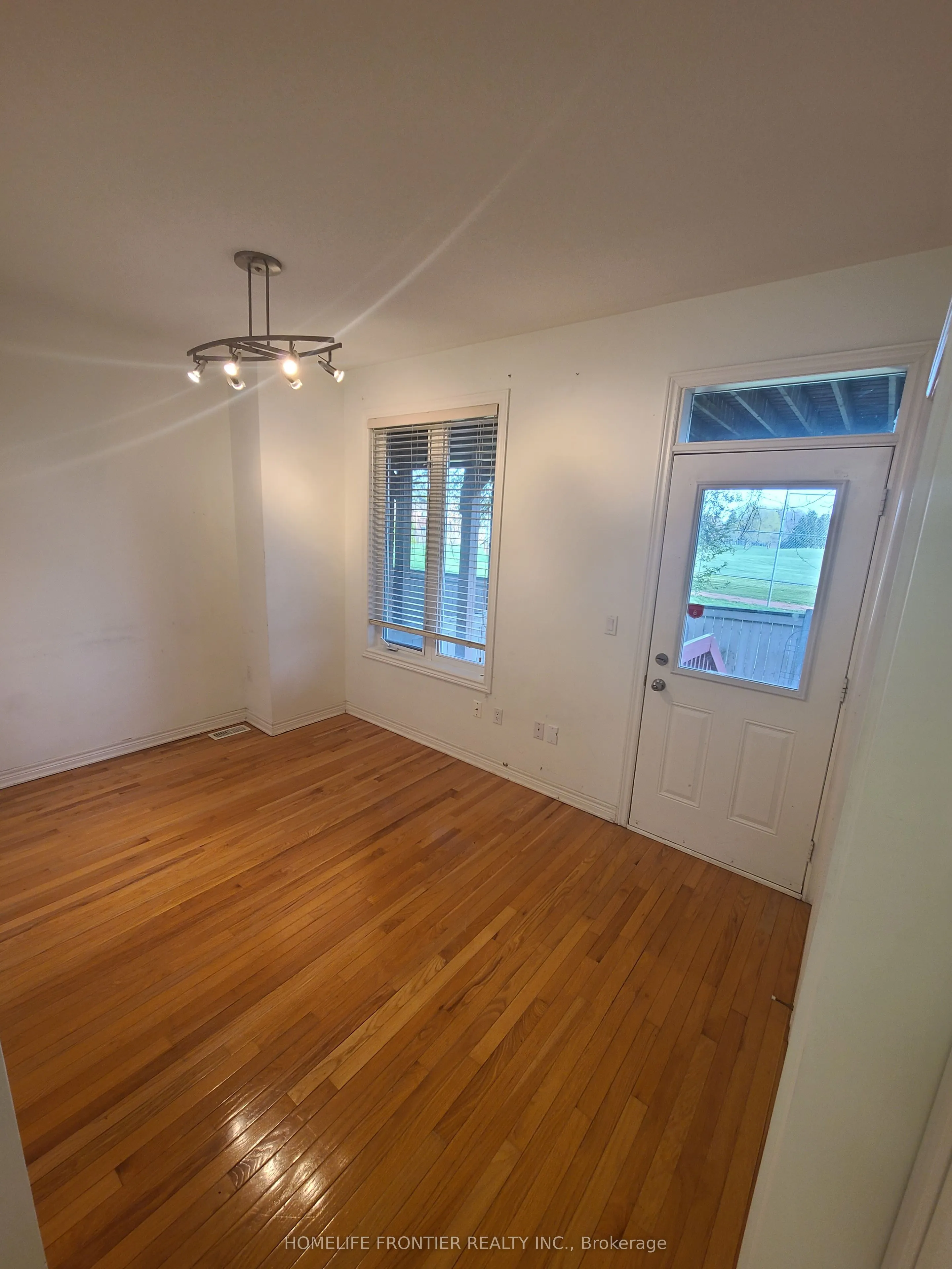 126 Vittorio De Luca Drive, #Lower