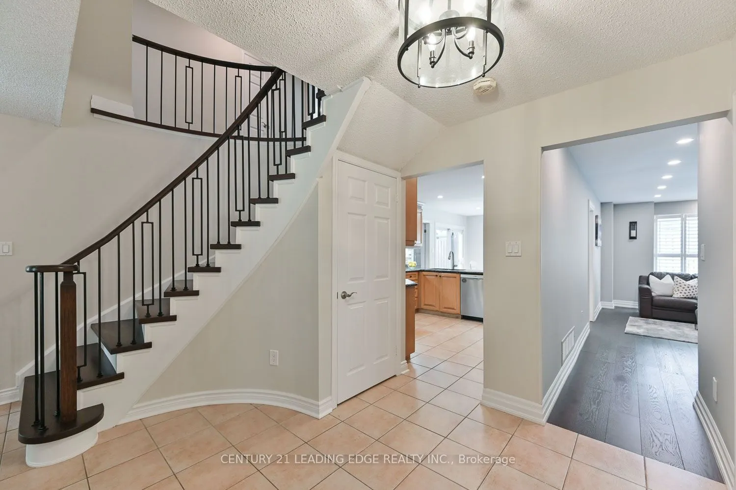 15 McCarty Crescent