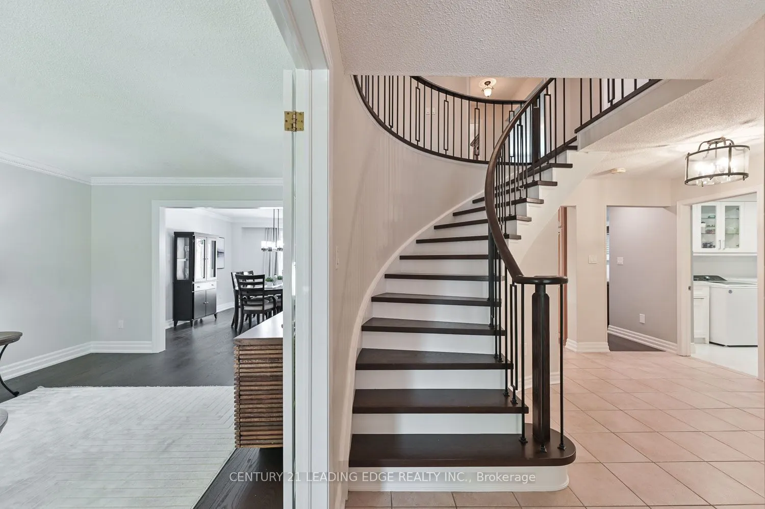 15 McCarty Crescent