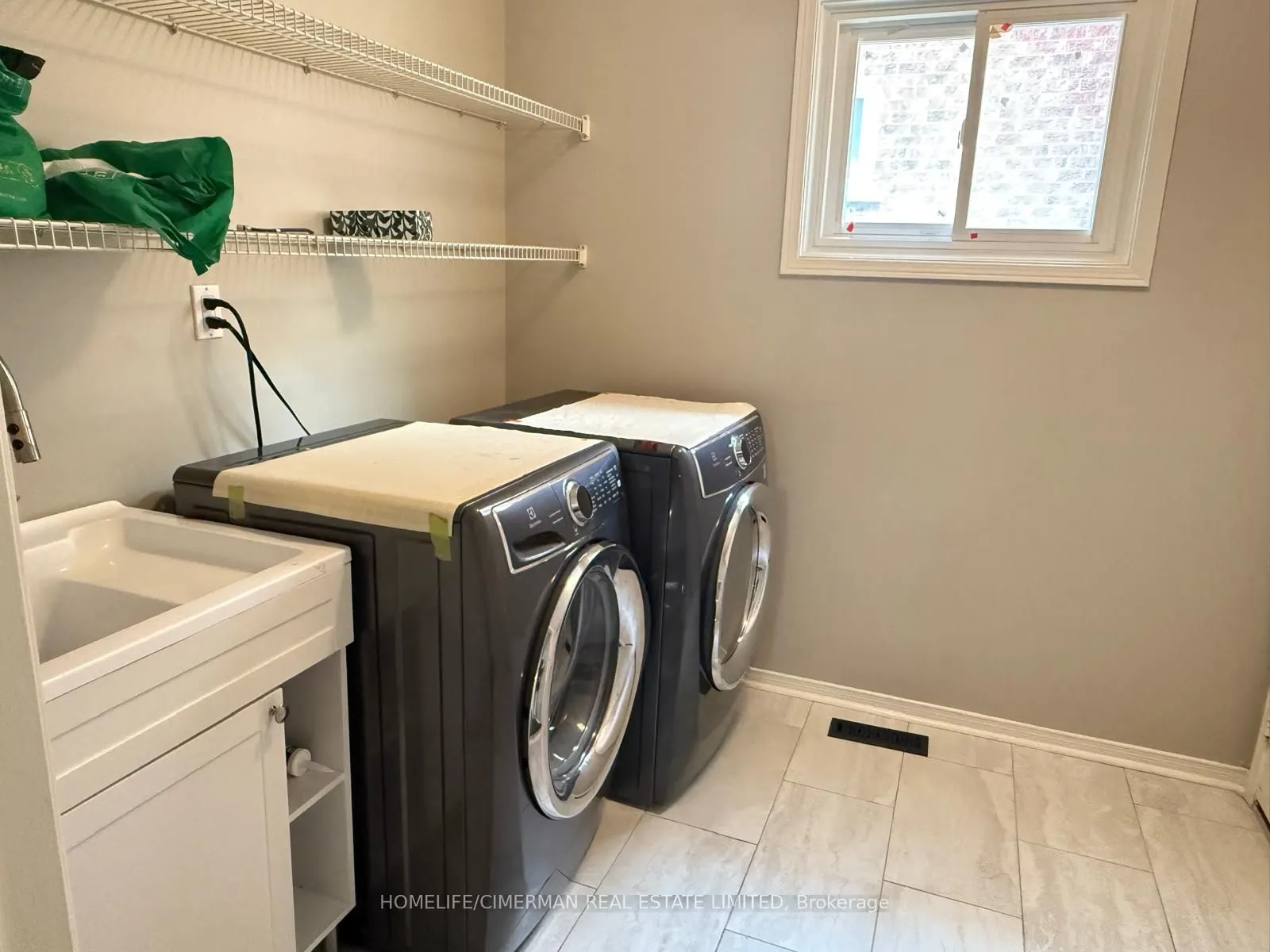42 Lensmith Drive, #UPPER