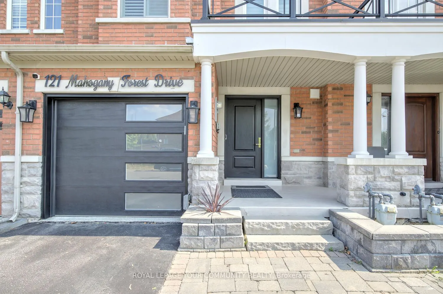 121 Mahogany Forest Drive