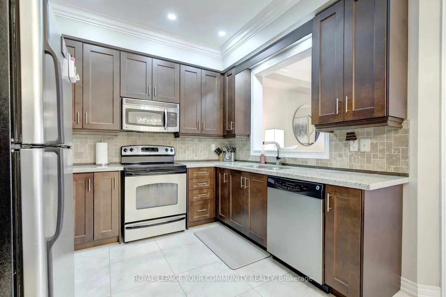 121 Mahogany Forest Drive