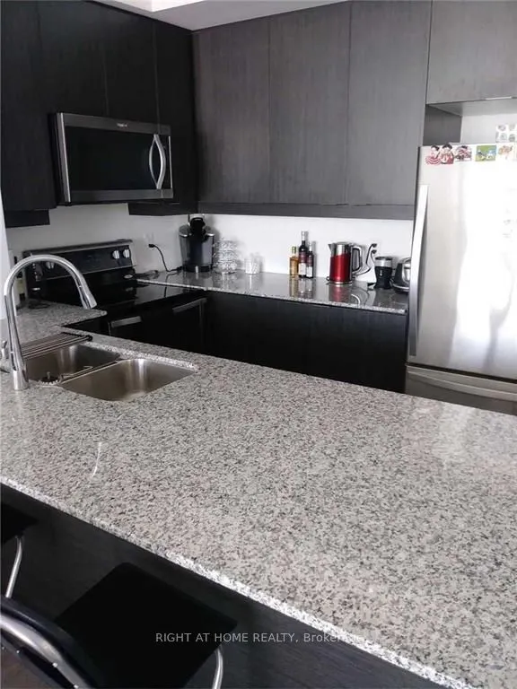 2910 Hwy 7 Road W, #1405