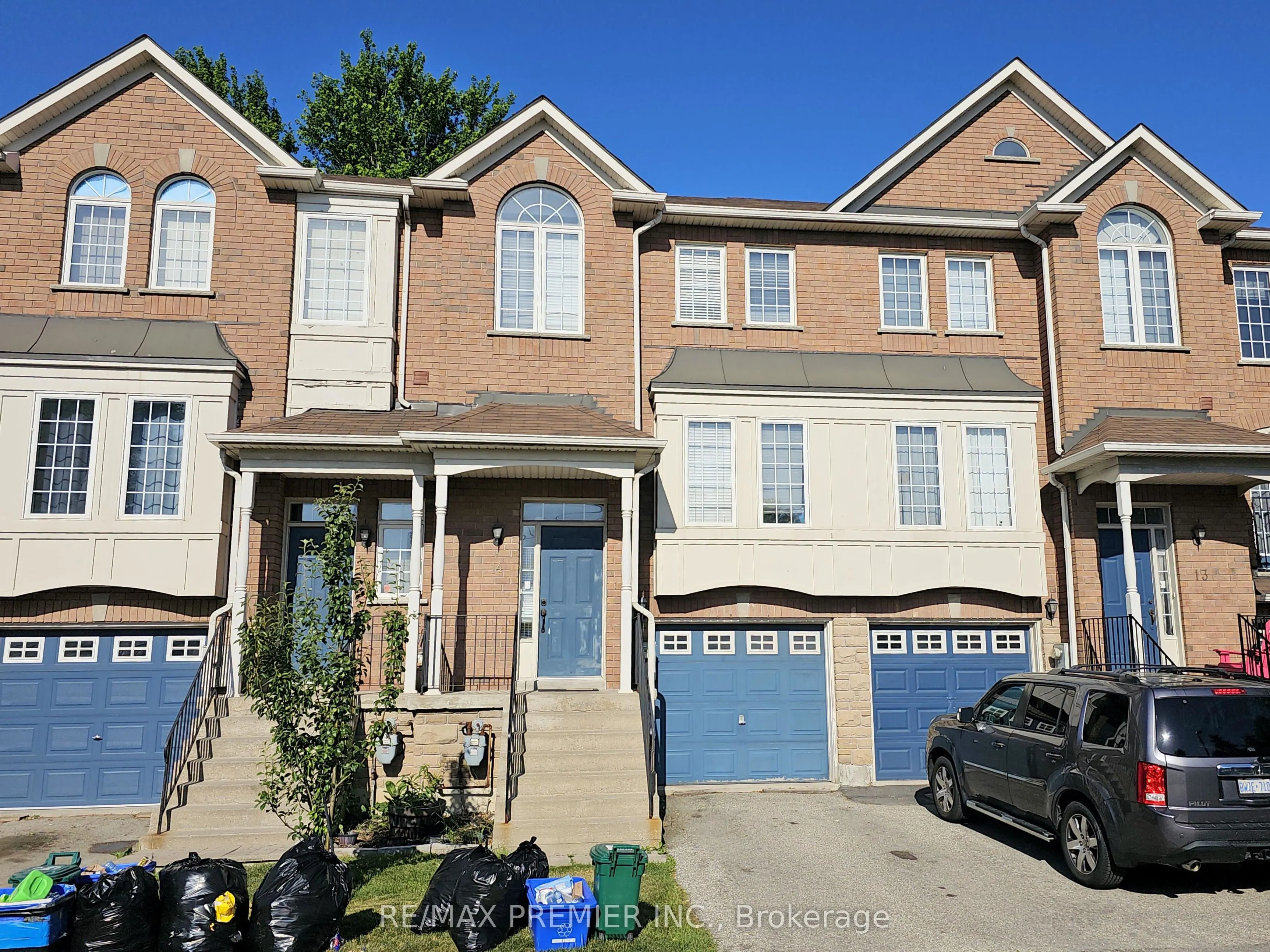 19 Foxchase Avenue, #14