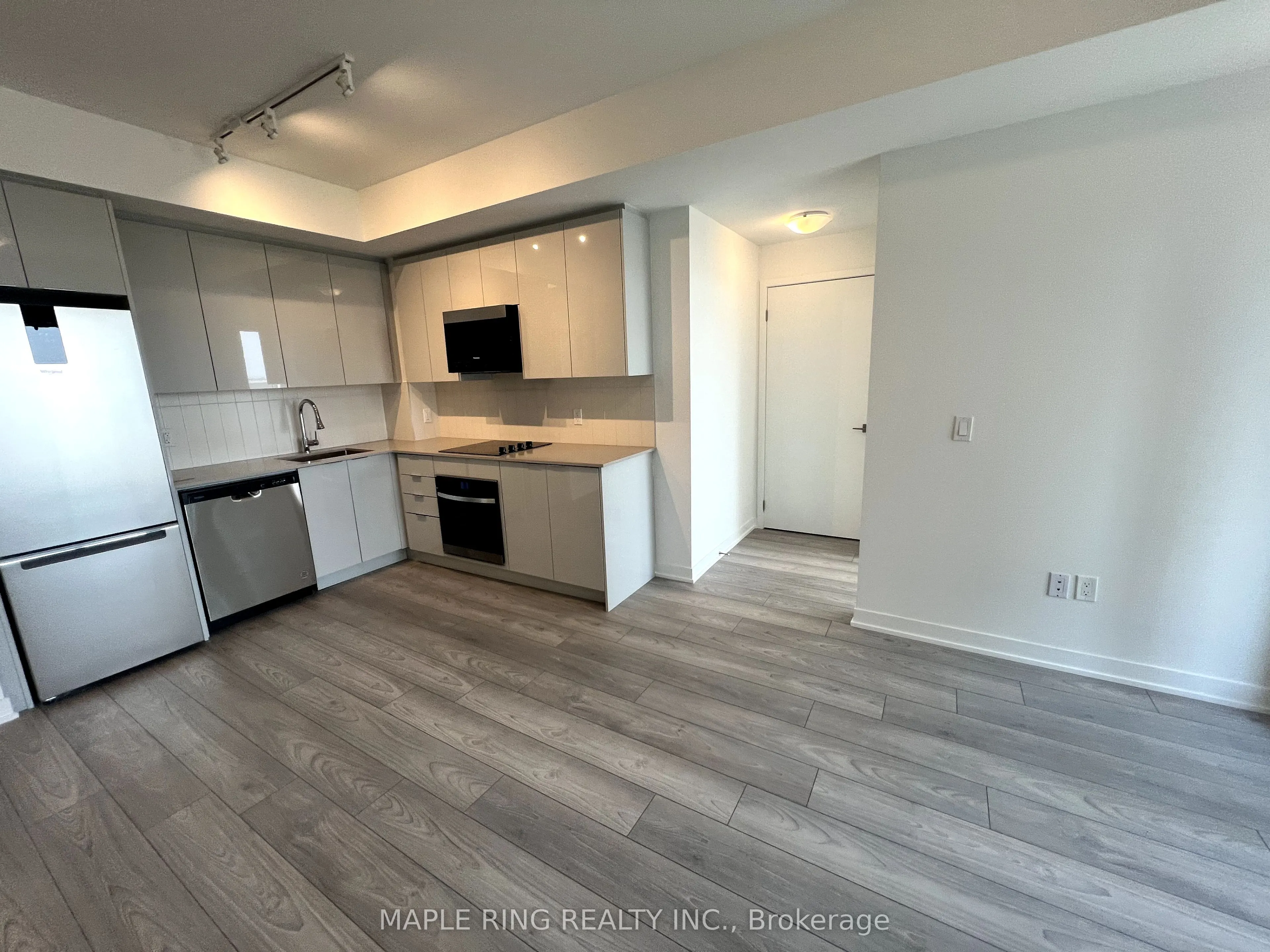 474 Caldari Road, #315
