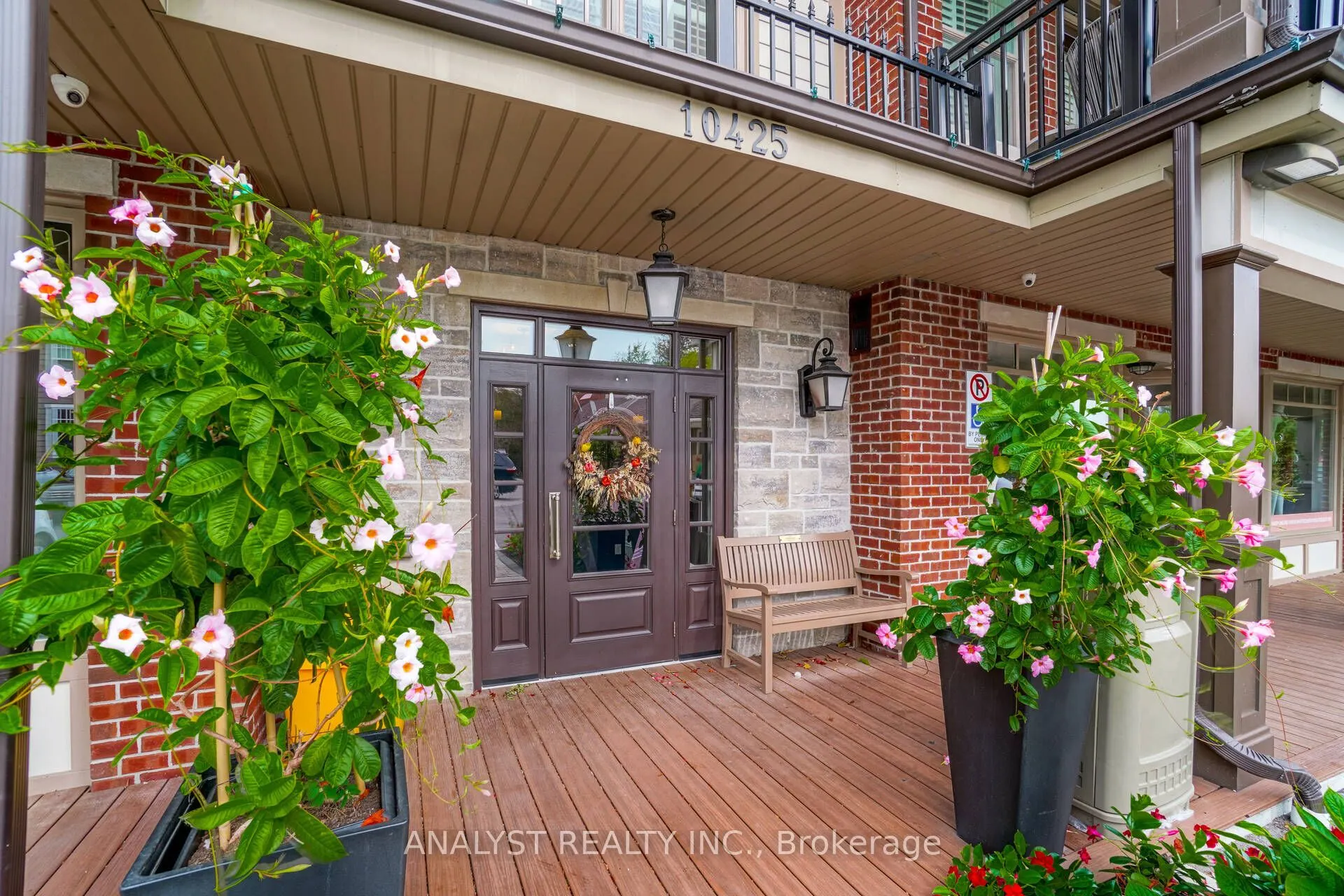 10425 Islington Avenue, #211
