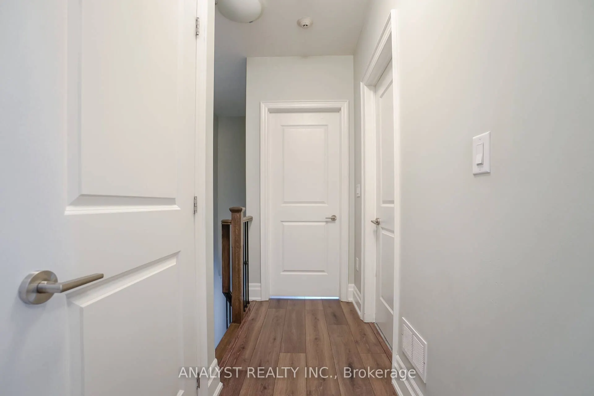 10425 Islington Avenue, #211