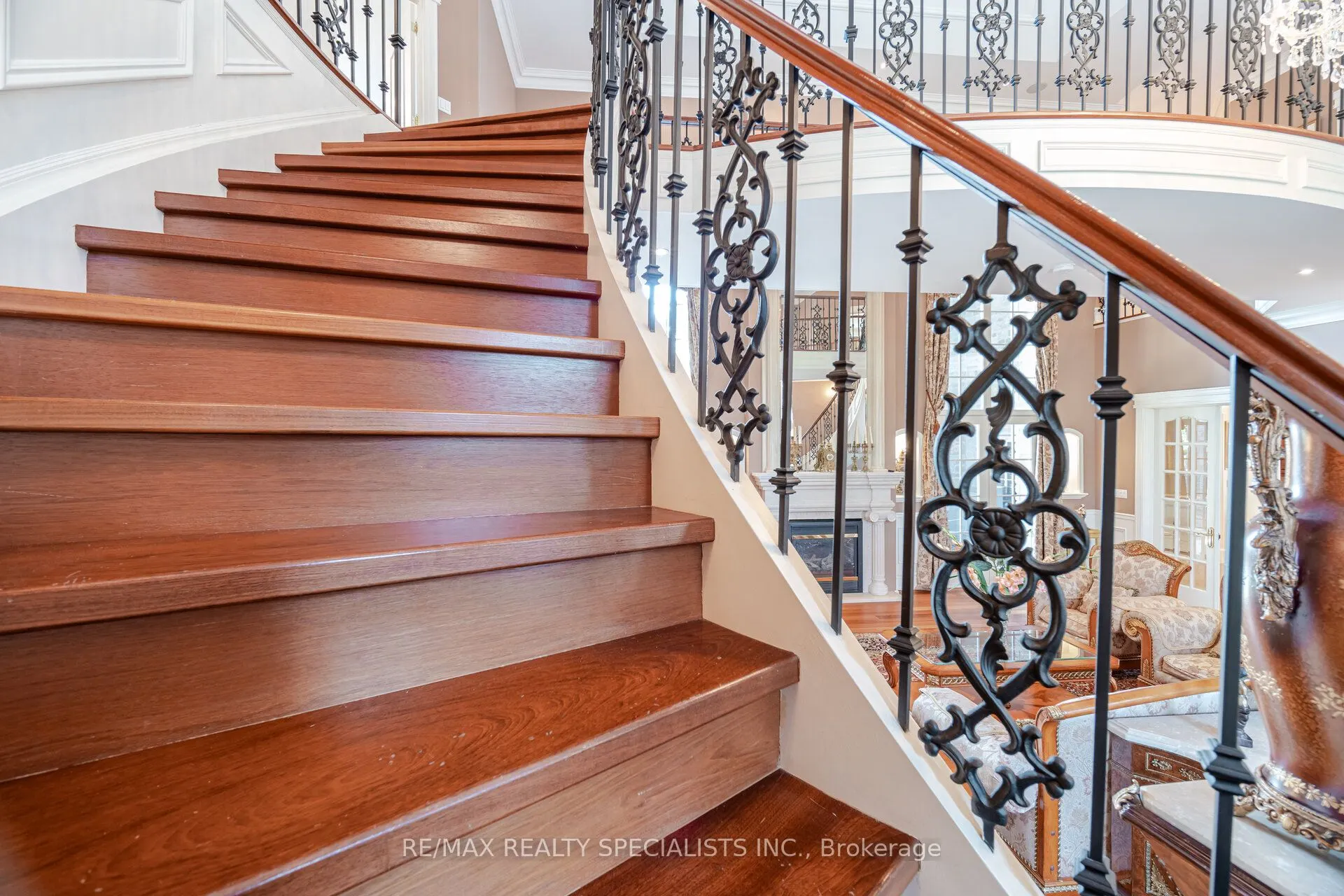23 Maryvale Crescent