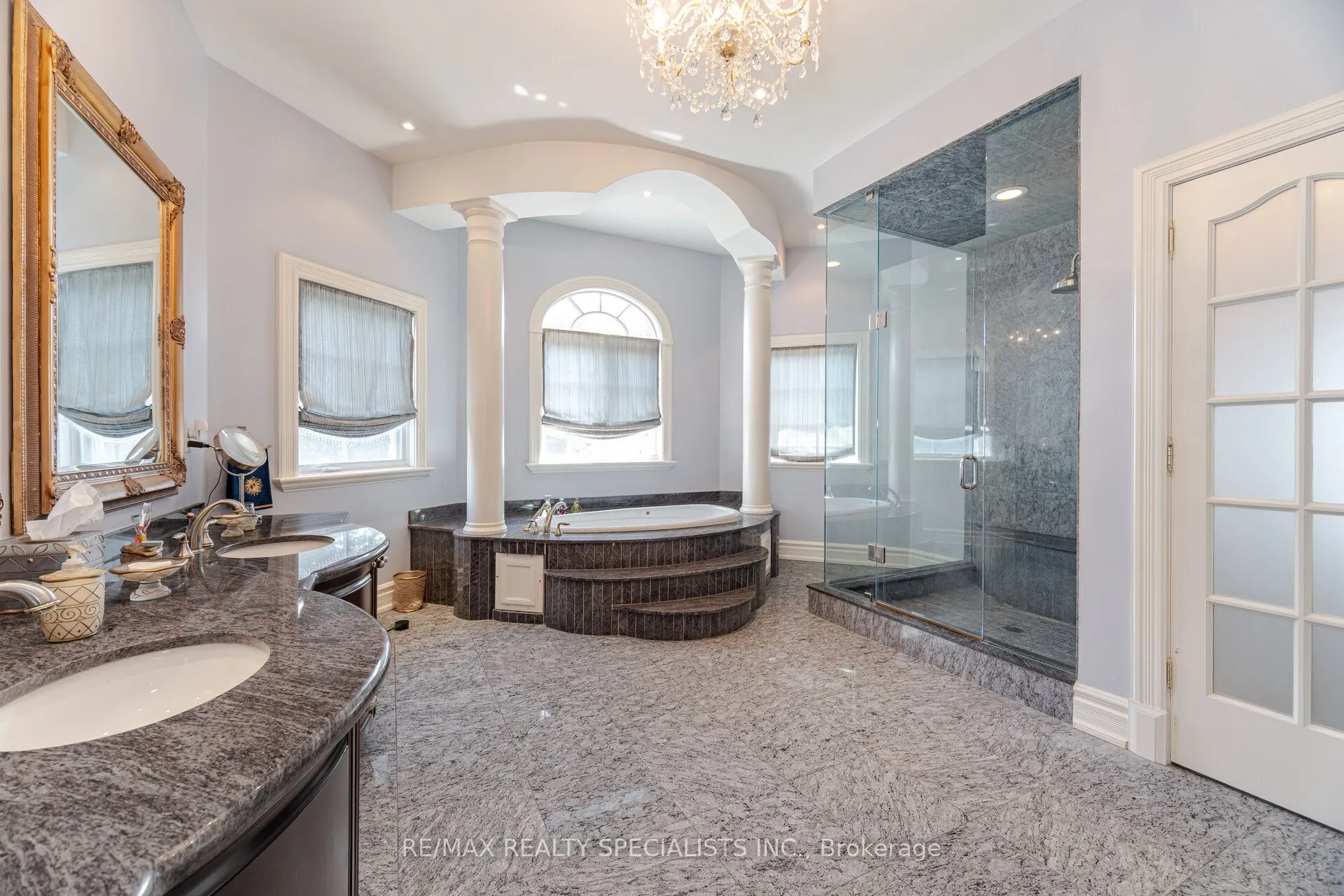 23 Maryvale Crescent