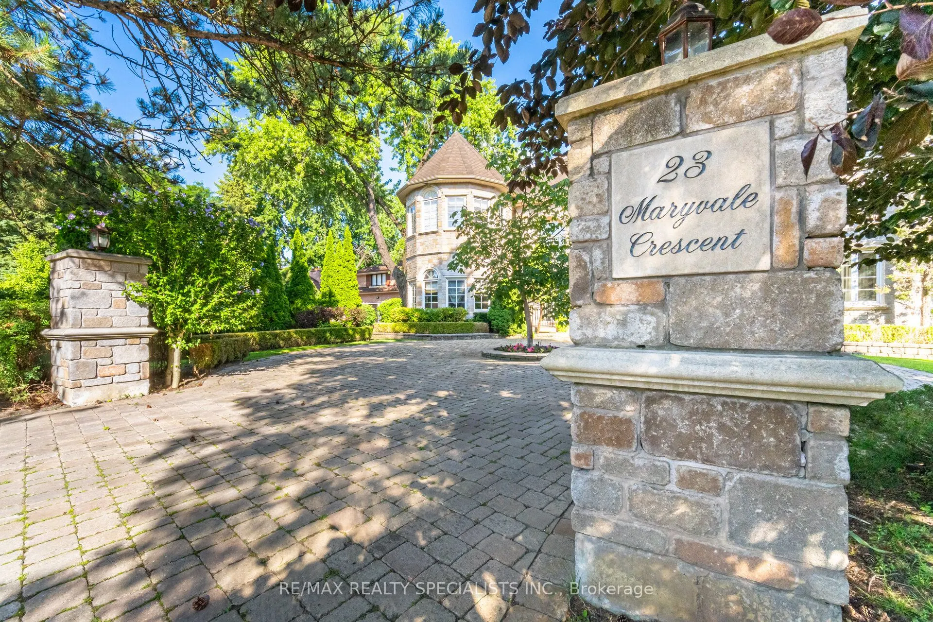 23 Maryvale Crescent