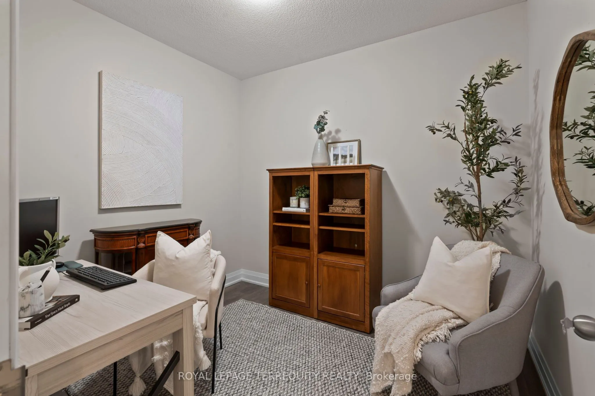 25 Baker Hill Boulevard, #207