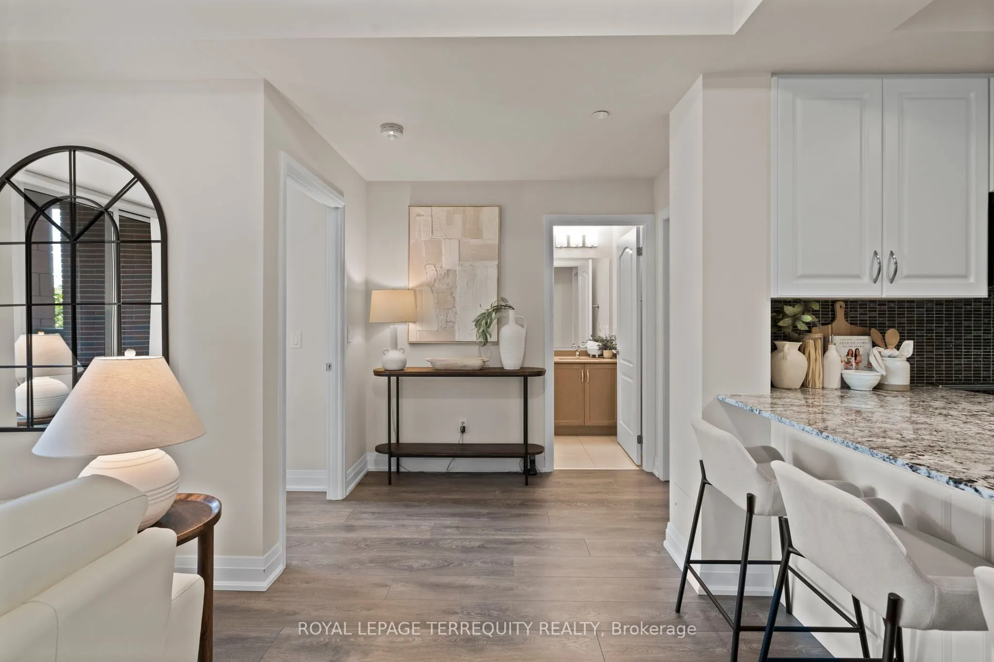25 Baker Hill Boulevard, #207