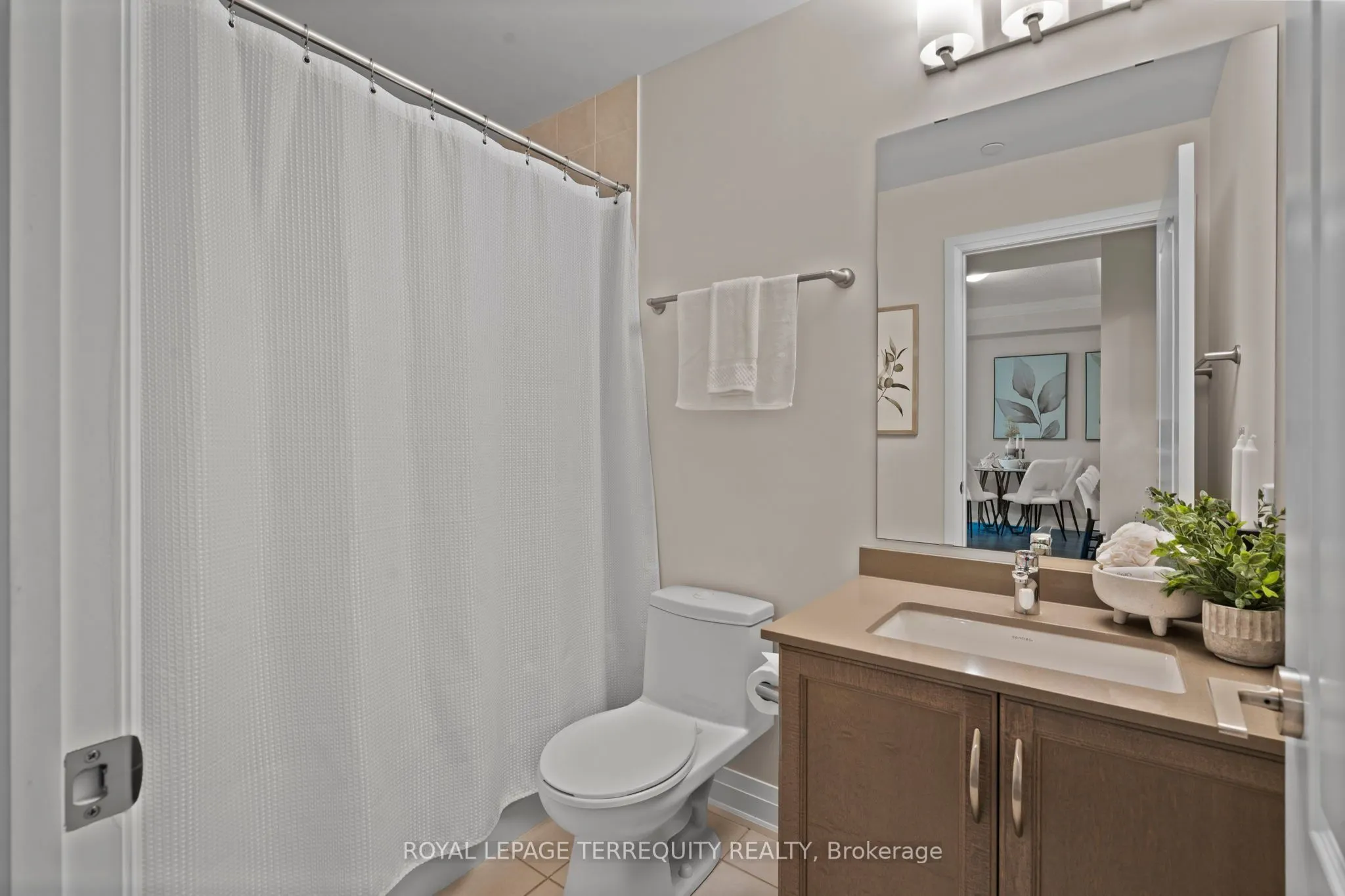 25 Baker Hill Boulevard, #207