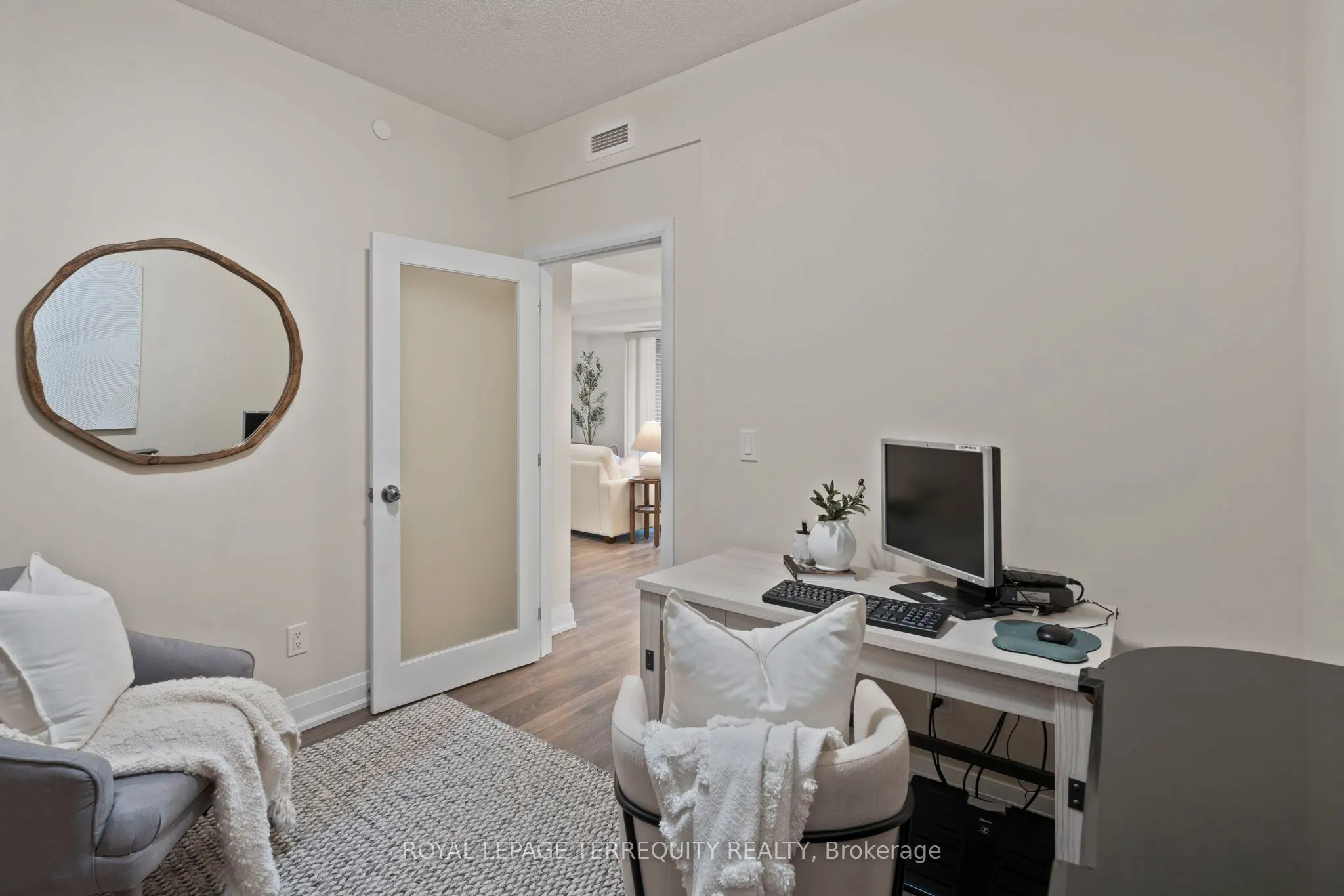 25 Baker Hill Boulevard, #207