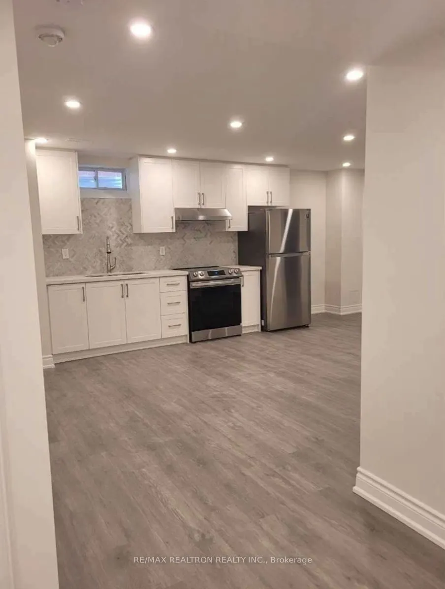 213 Blue Dasher Boulevard, #Basement