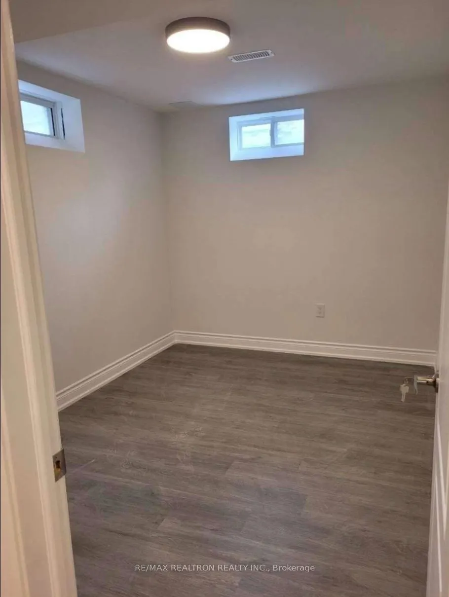 213 Blue Dasher Boulevard, #Basement