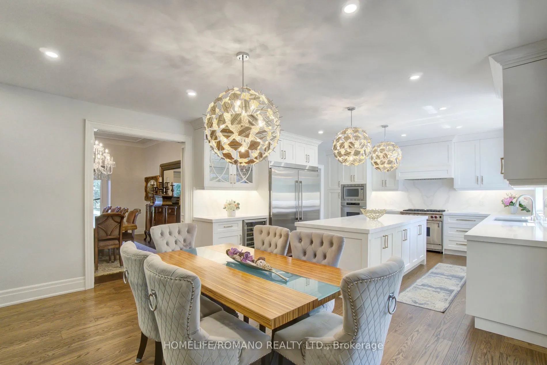 12 Hedgerow Lane