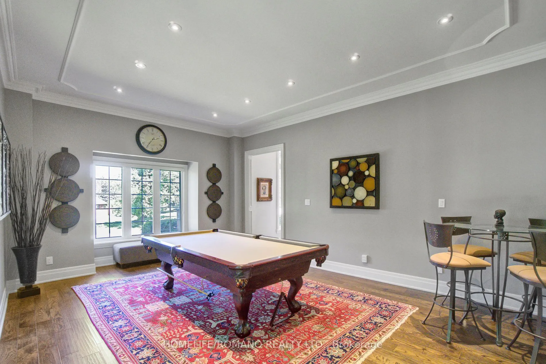 12 Hedgerow Lane