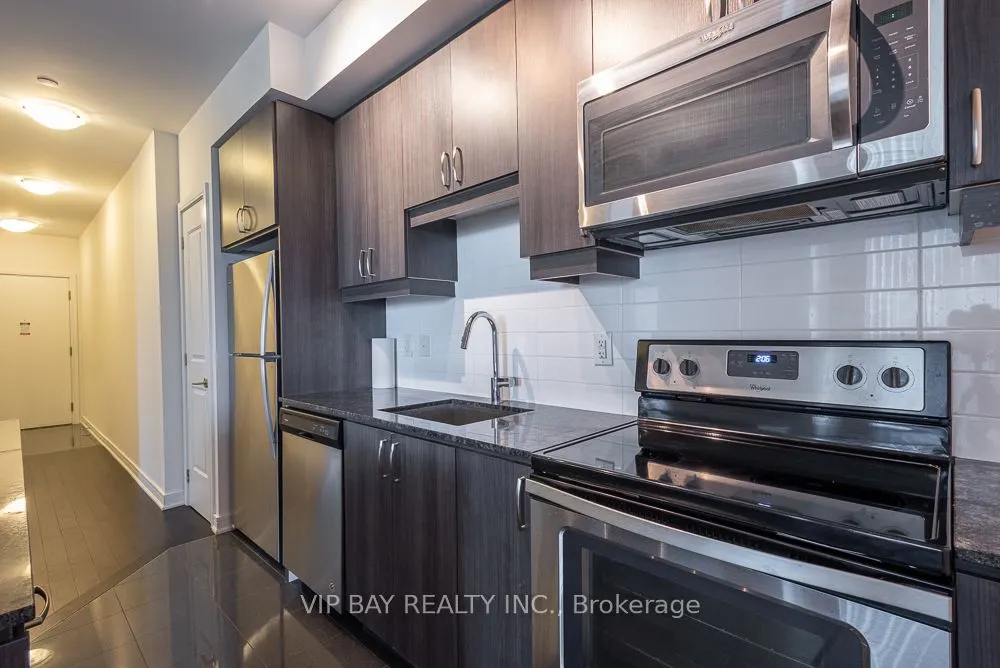 9201 Yonge Street, #Nw817