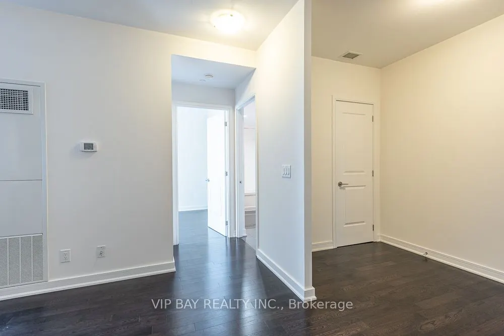 9201 Yonge Street, #Nw817