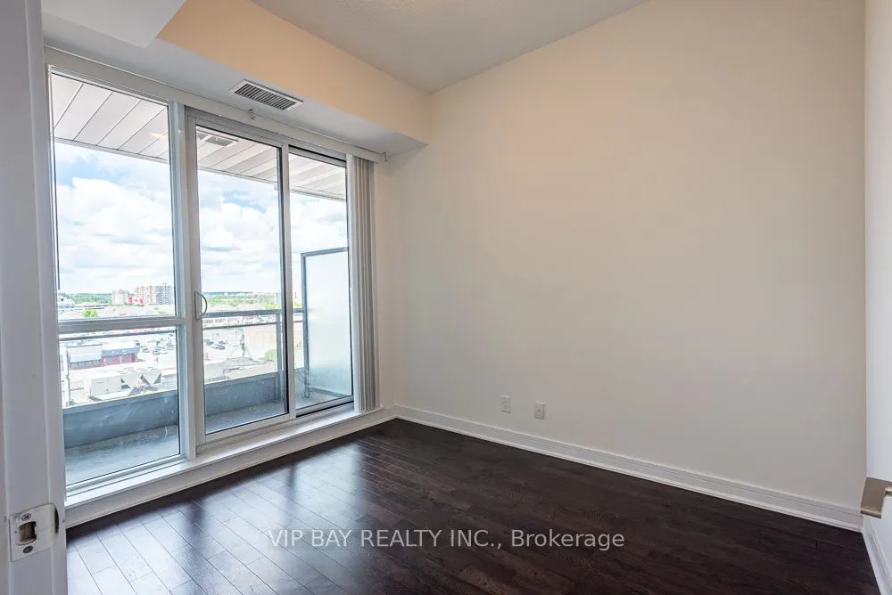 9201 Yonge Street, #Nw817