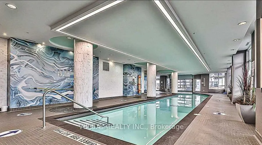 9201 Yonge Street, #Nw817